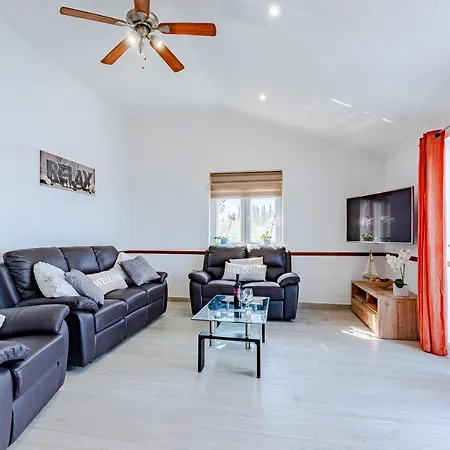 Апартаменты Mimi Приградица