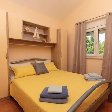 Apartament Mimi *