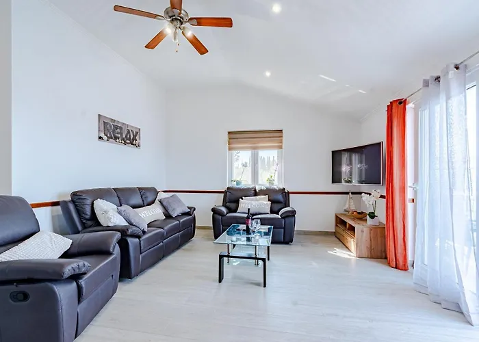 Daire Mimi Prigradica